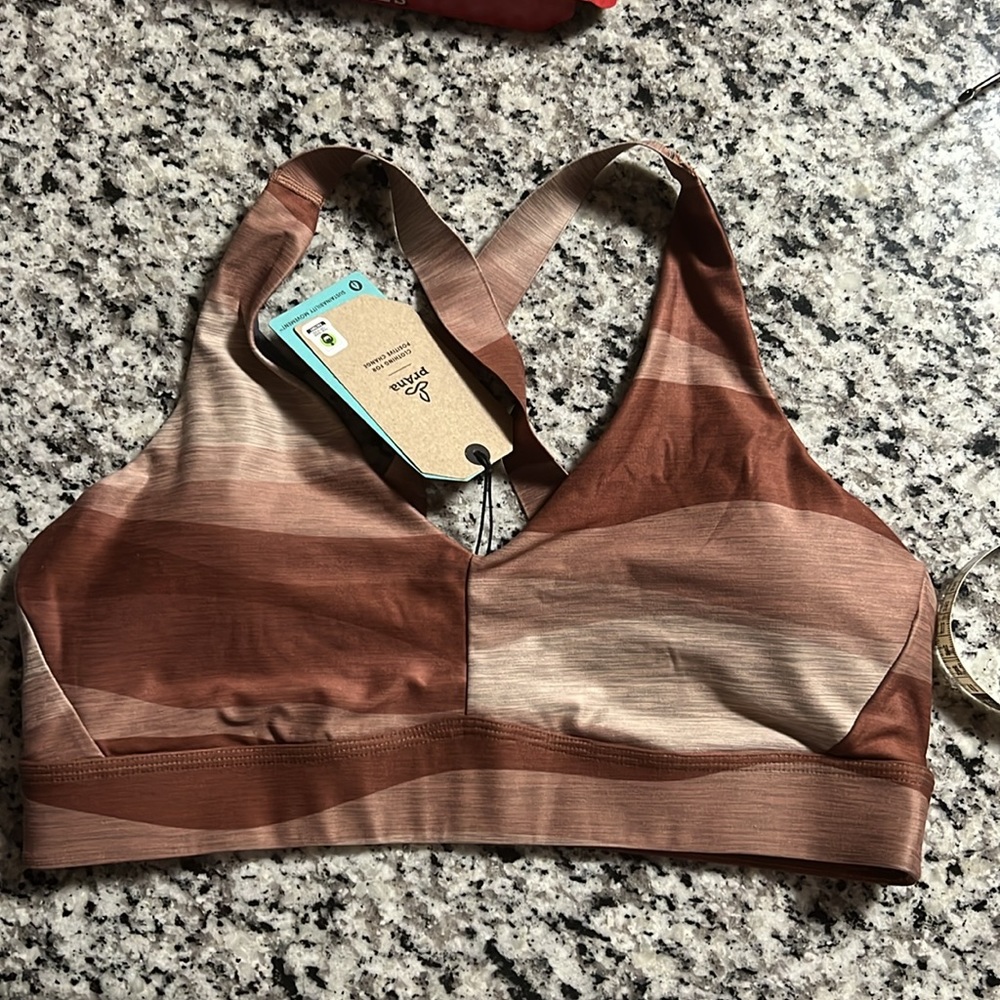 Prana Layna sports bra Large